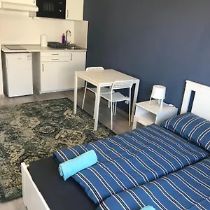 Roland Westnd Apartment